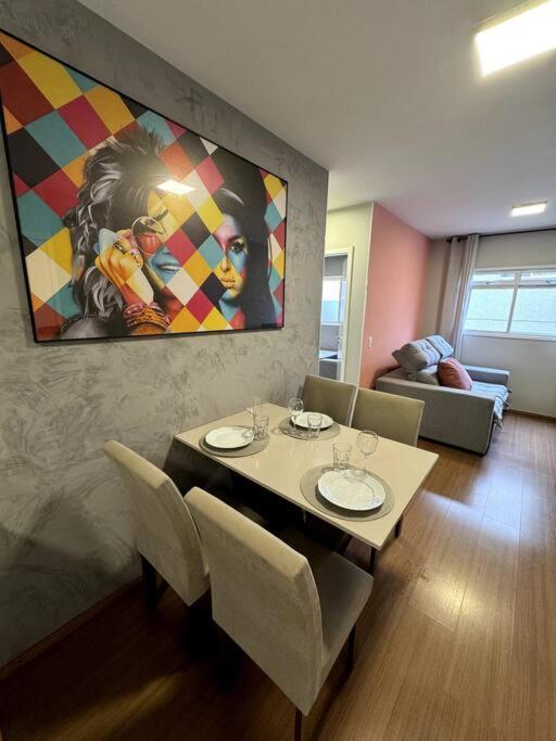 Condominio Solar Di Lucca Lindo Apartamento Com Ar Condicionado E Proximo A Uel ロンドリーナ エクステリア 写真